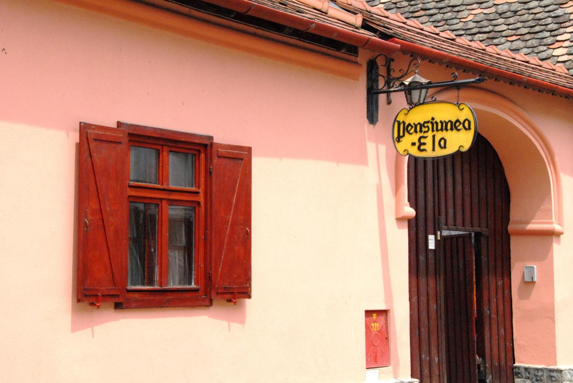 Pension Ela Sibiu Bagian luar foto