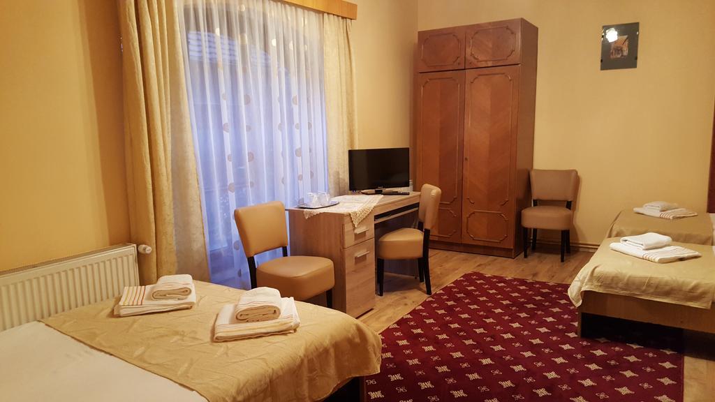 Pension Ela Sibiu Bagian luar foto