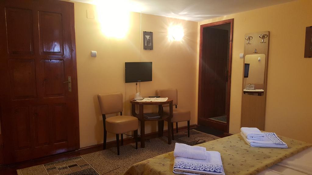 Pension Ela Sibiu Bagian luar foto